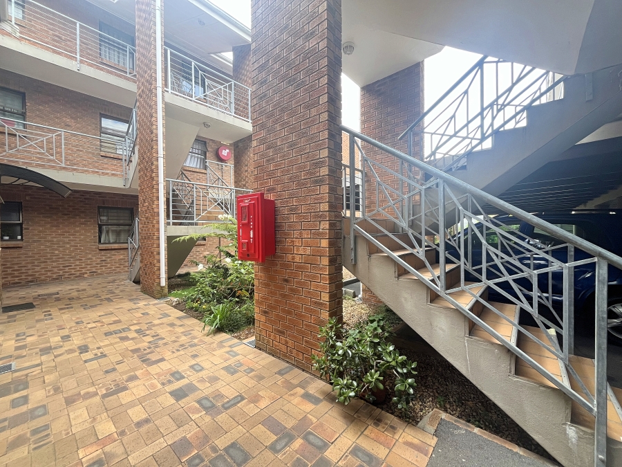 To Let 2 Bedroom Property for Rent in Durbanville Western Cape